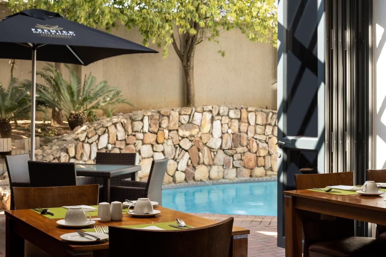 Premier Hotel Midrand Buitenkant foto