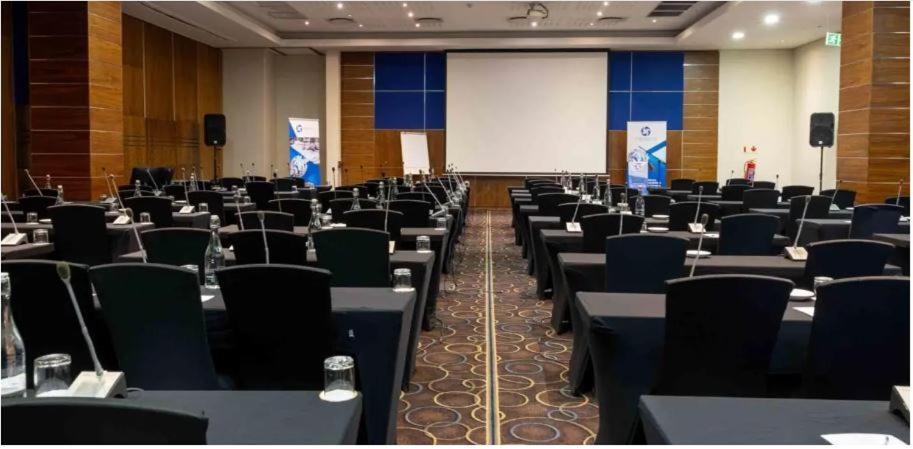 Premier Hotel Midrand Buitenkant foto
